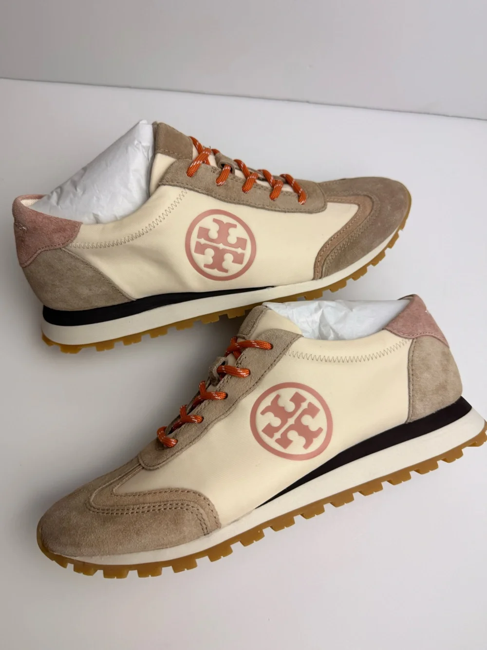 Tory Burch Annie Nylon Runner Sneakers New Cream Noisette Malva Suede US 9